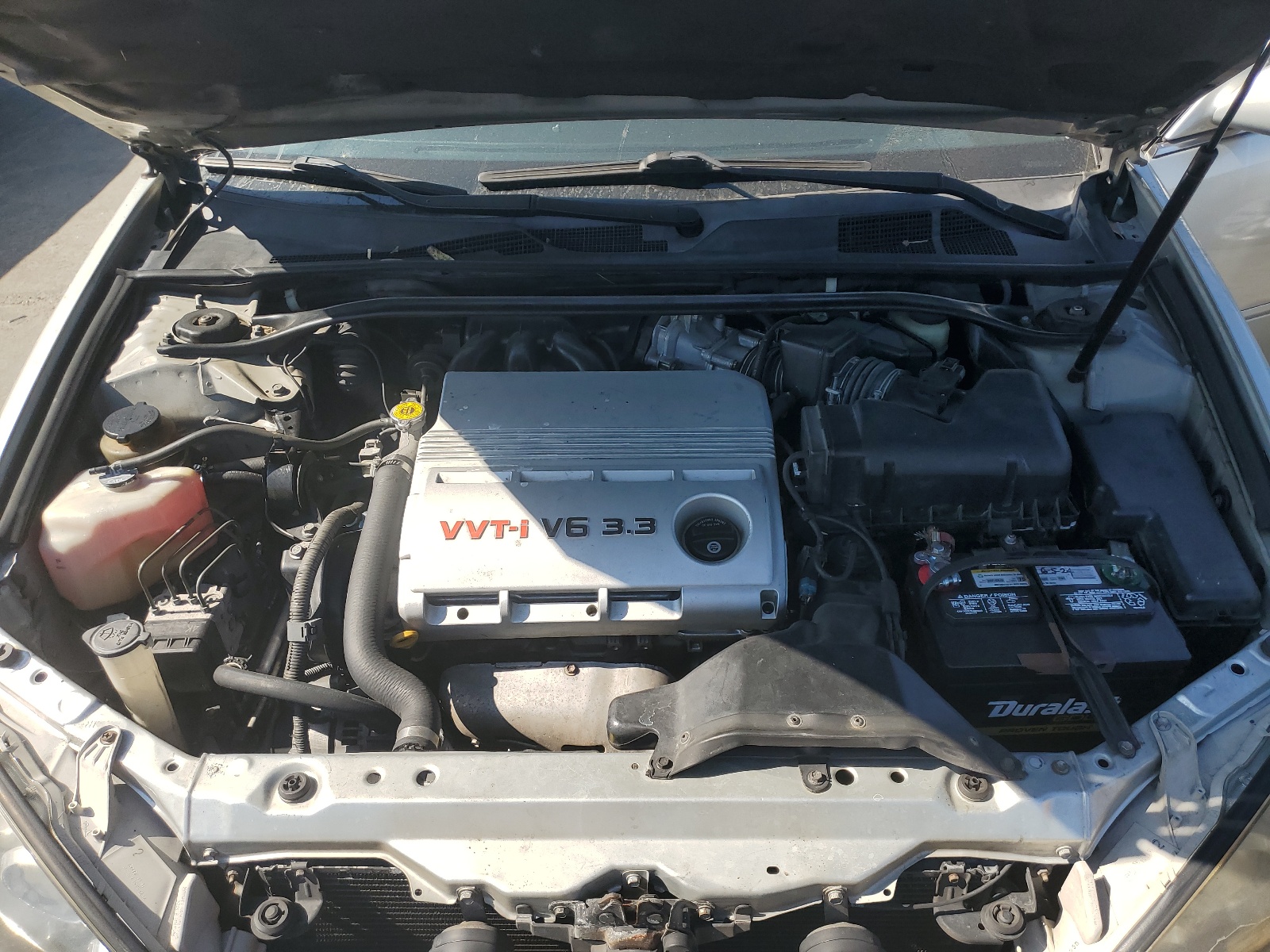 JTDBA32K550025084 2005 Toyota Camry Se