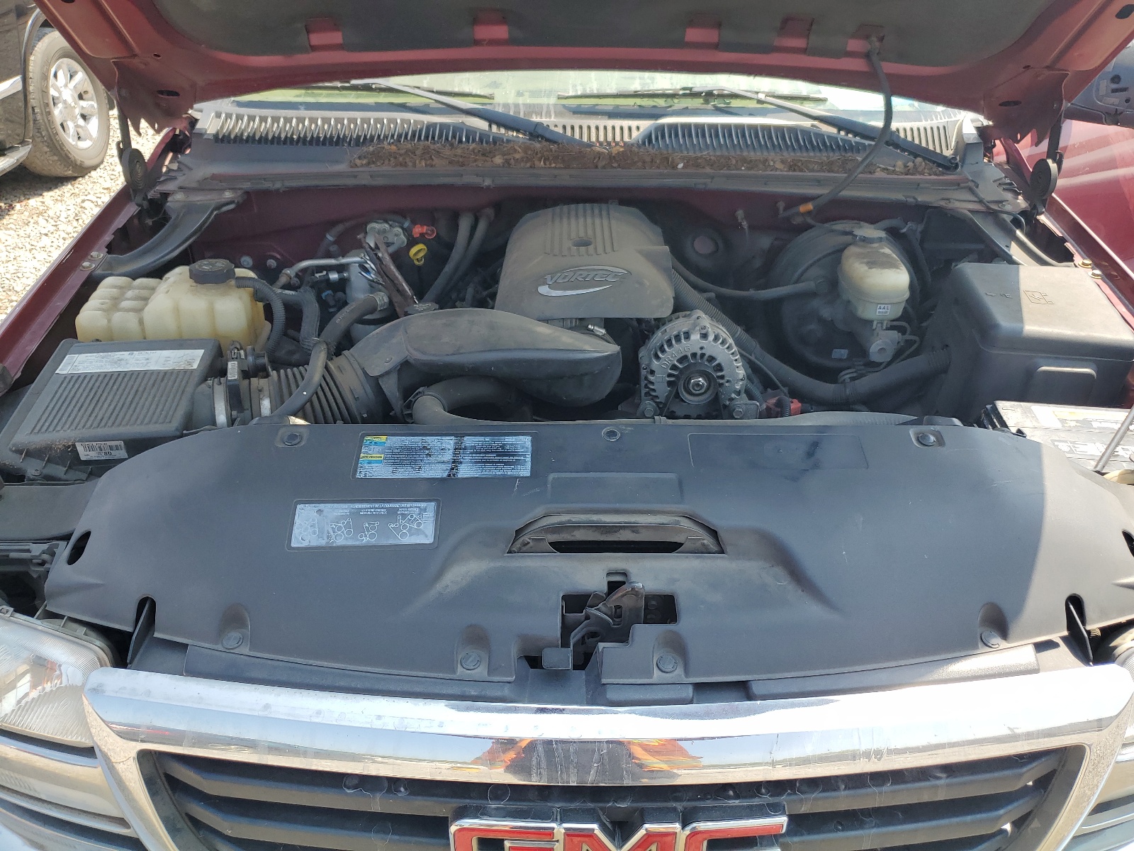 2GTEC13T051245501 2005 GMC New Sierra C1500