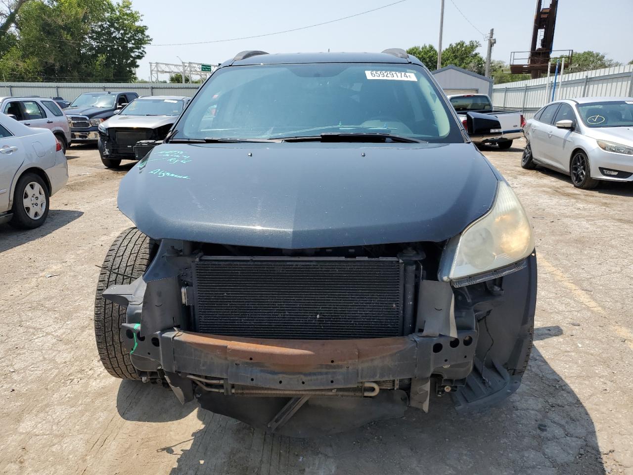 2010 Chevrolet Traverse - Image 5