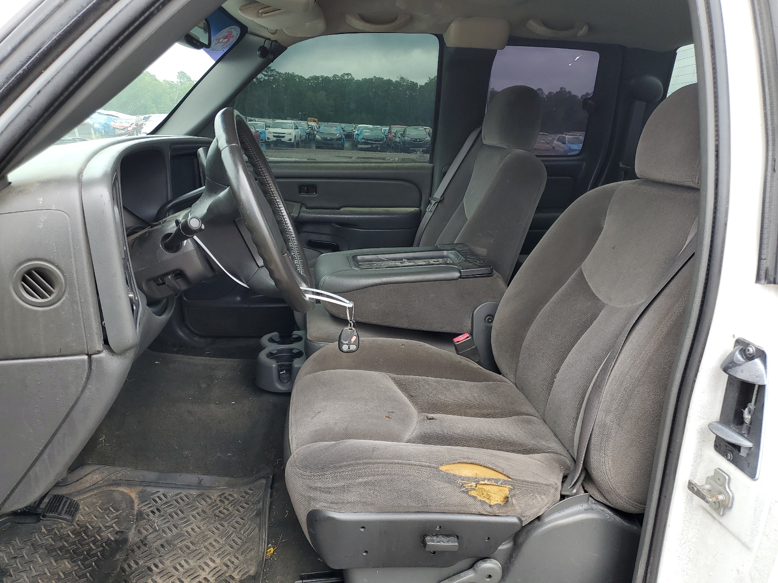 2GTEC19V141303056 2004 GMC New Sierra C1500