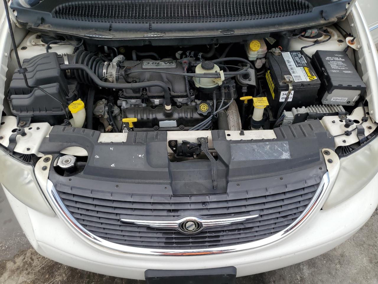 2002 Chrysler Town & Country Limited VIN: 2C8GP64L52R644151 Lot: 68234854