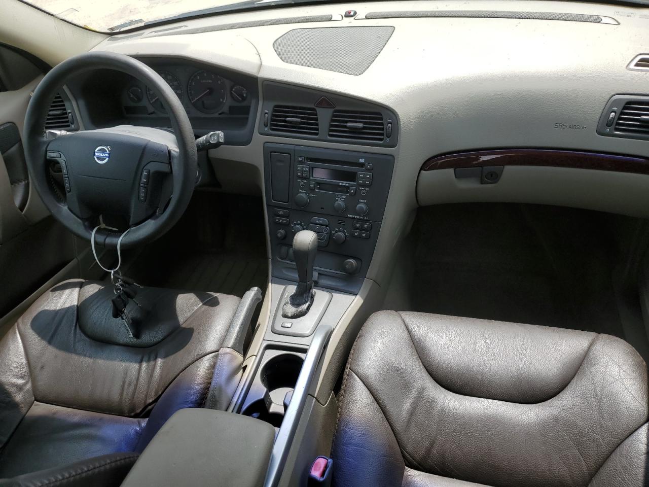 2001 Volvo V70 - Image 8