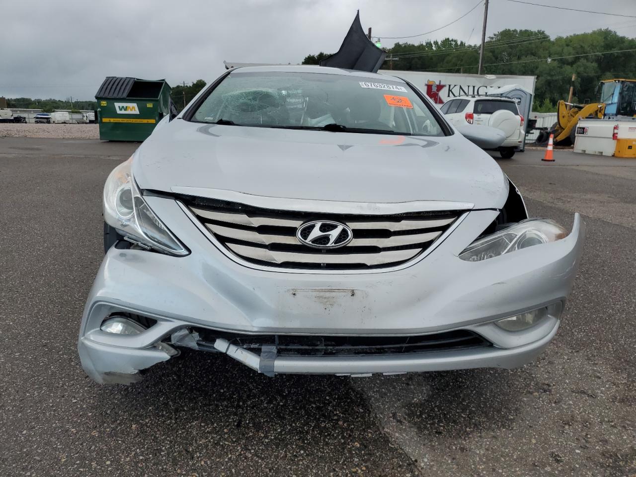 2013 Hyundai Sonata - Image 5