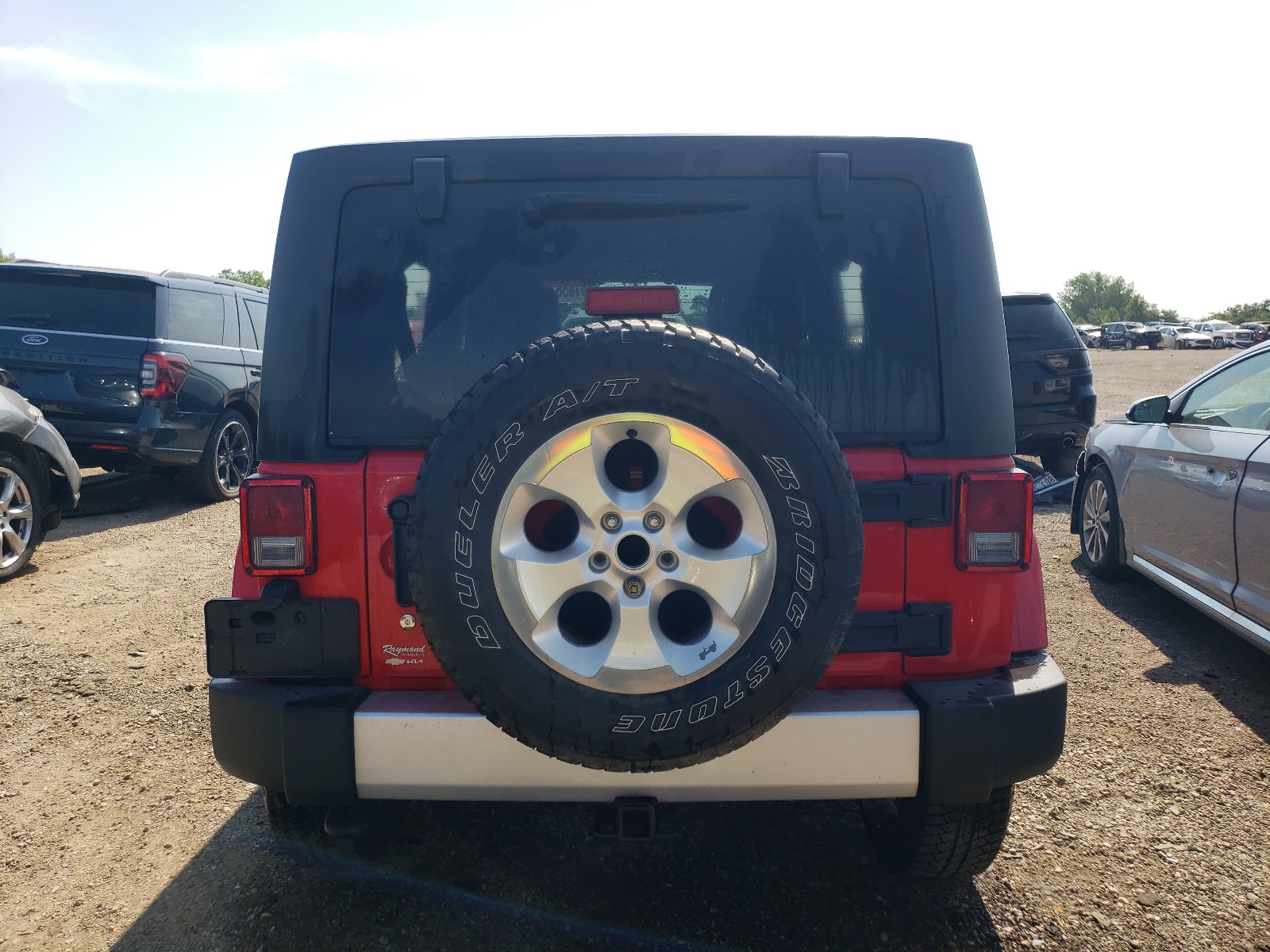 1C4HJWEG9FL771864 2015 Jeep Wrangler Unlimited Sahara