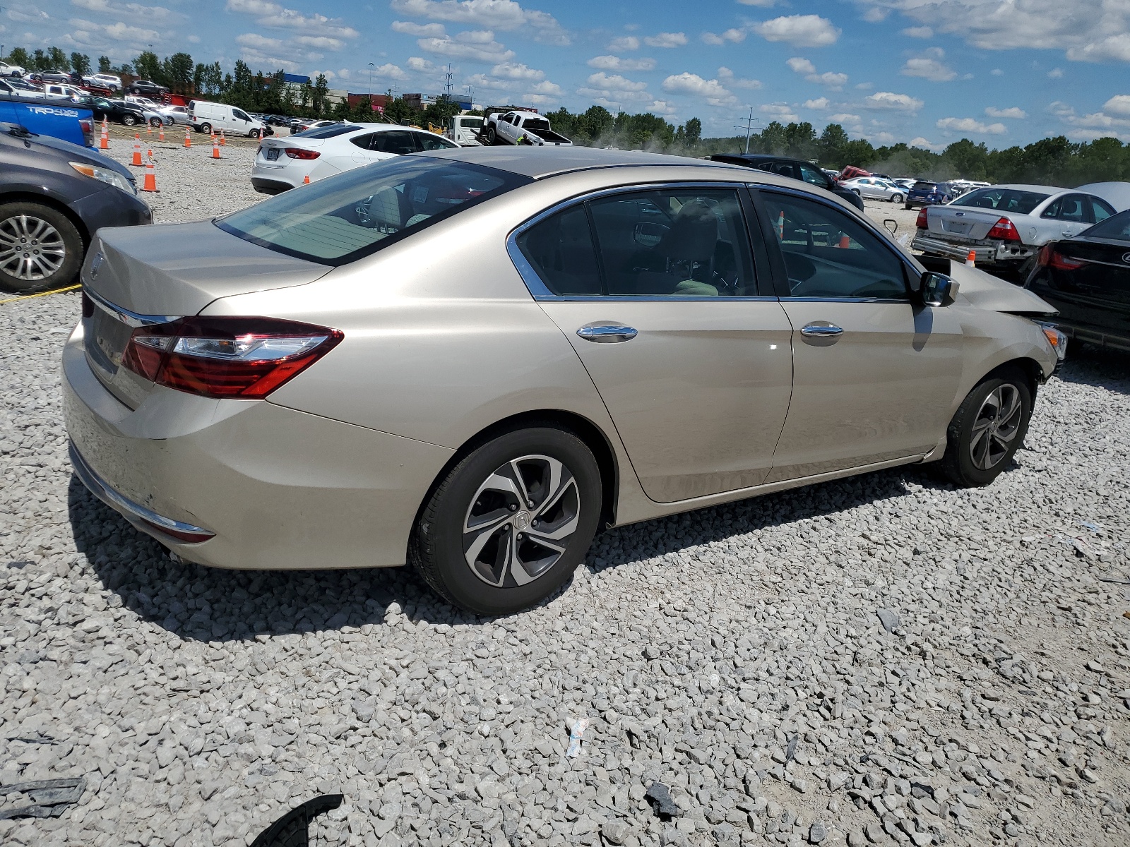 1HGCR2F33HA132600 2017 Honda Accord Lx