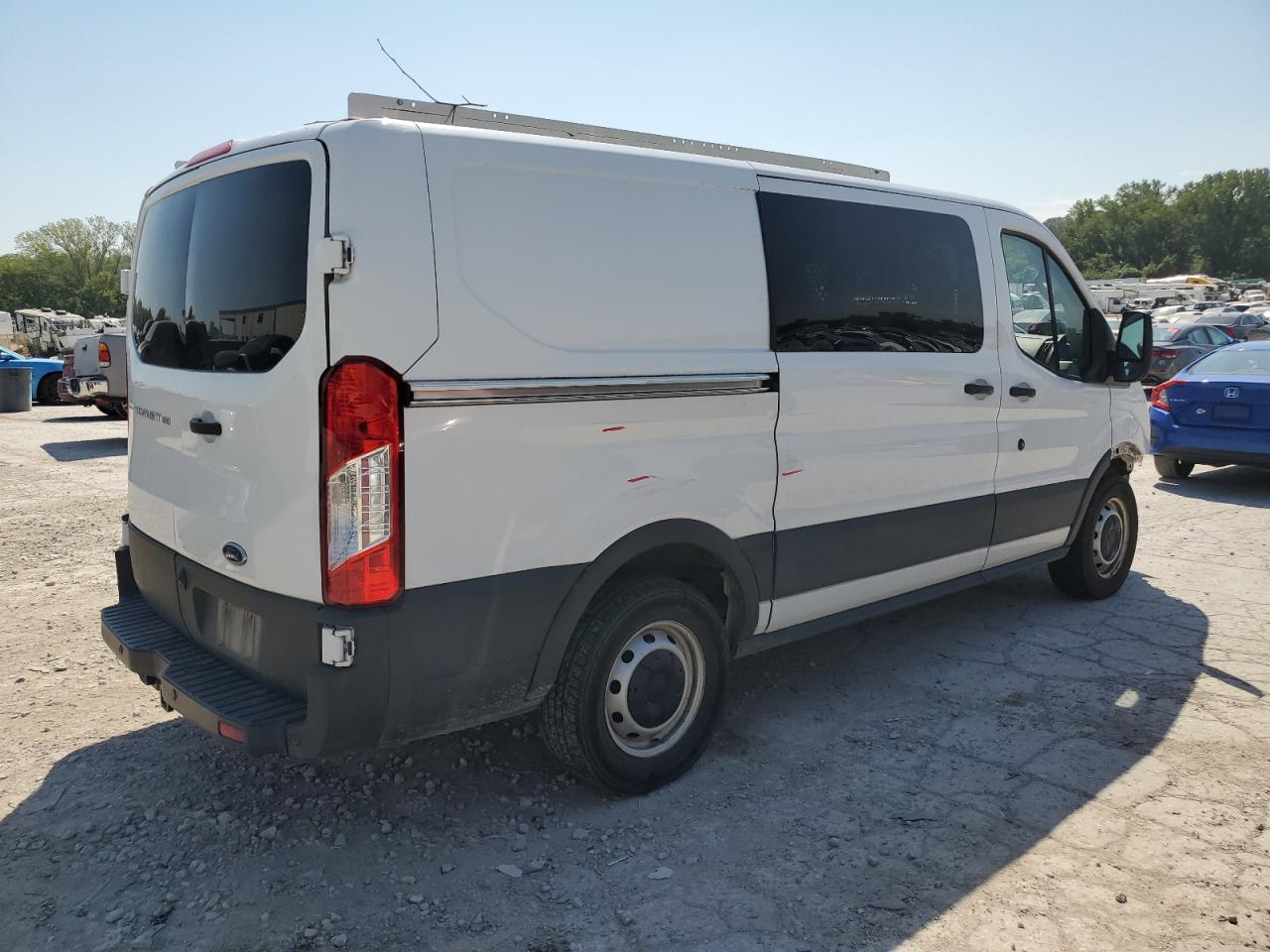 VIN 1FTYE1YM7KKA26295 2019 FORD TRANSIT no.3