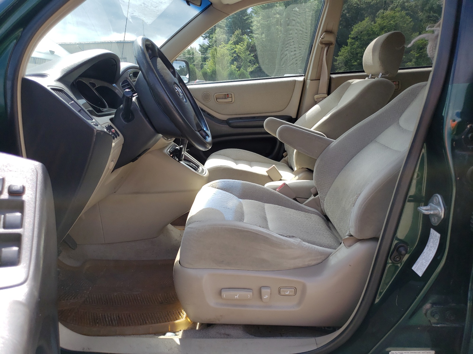 JTEHF21A210022146 2001 Toyota Highlander