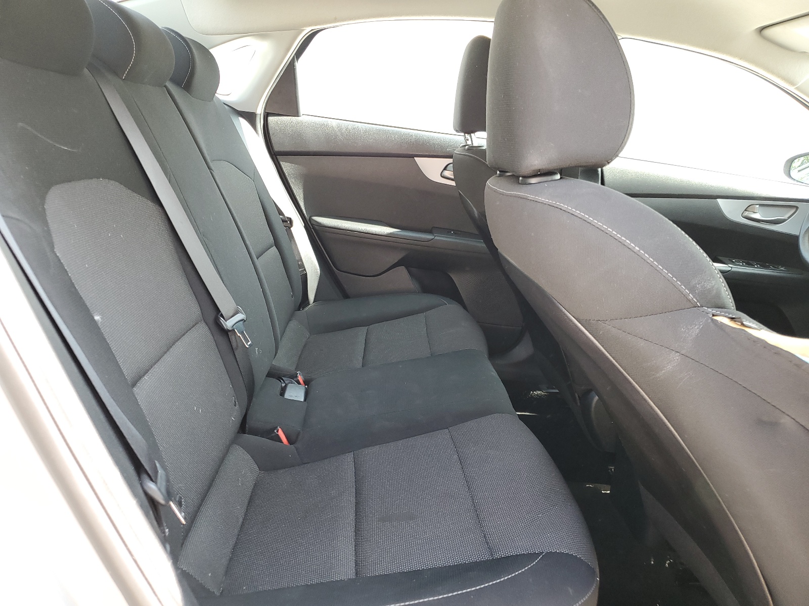 3KPF24AD6NE418266 2022 Kia Forte Fe