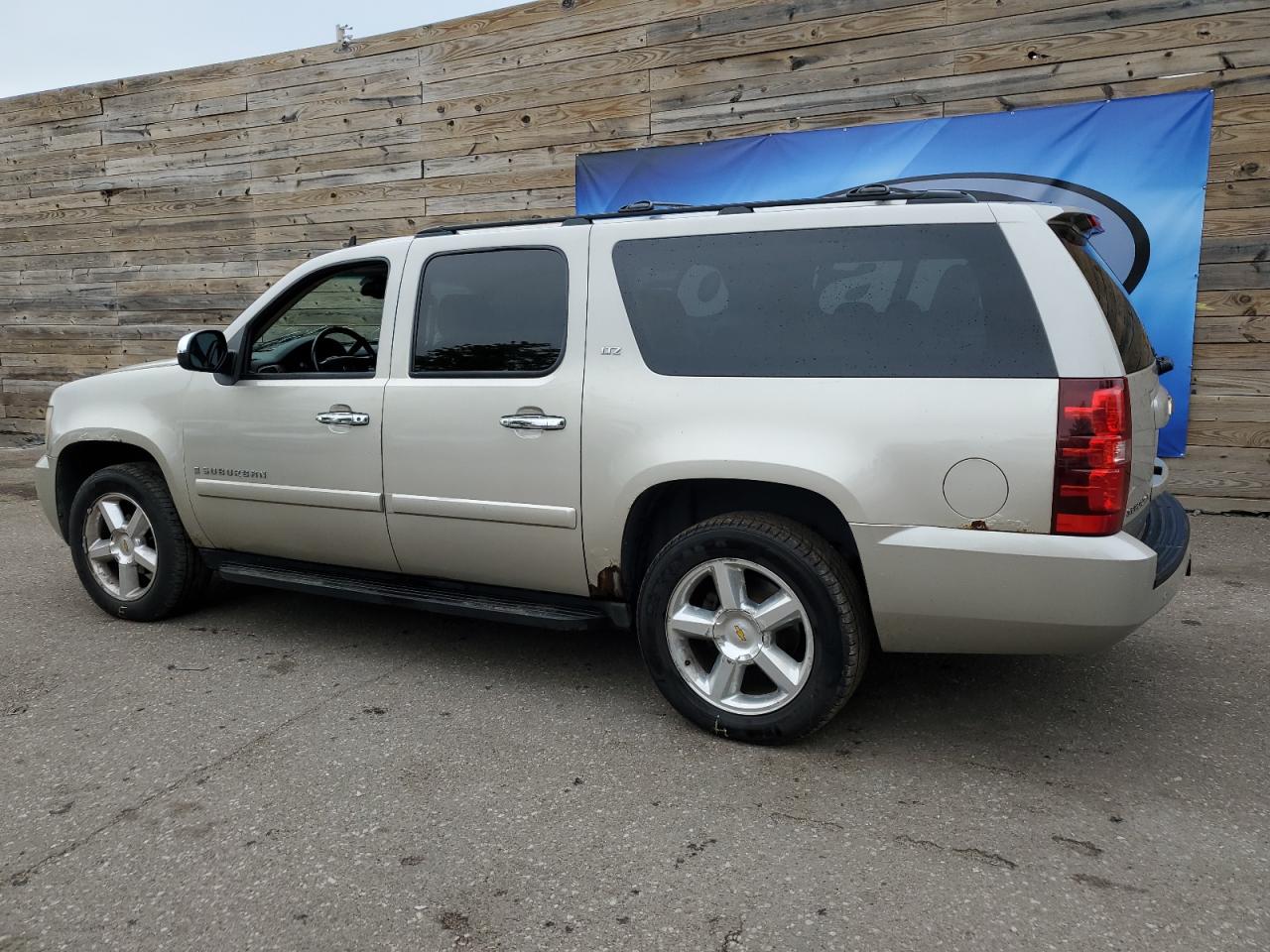 2007 Chevrolet Suburban K1500 VIN: 1GNFK16397J181719 Lot: 68654294