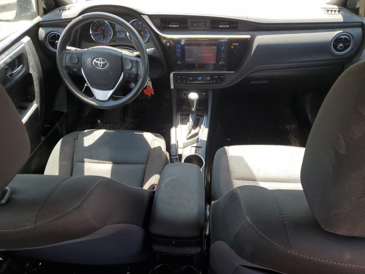 5YFBURHE7HP679817 2017 Toyota Corolla L