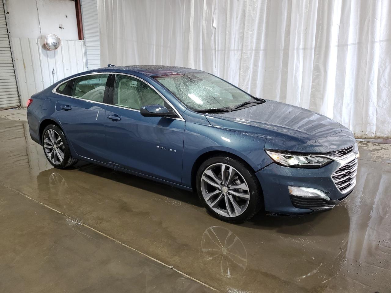 2024 Chevrolet Malibu - Image 4
