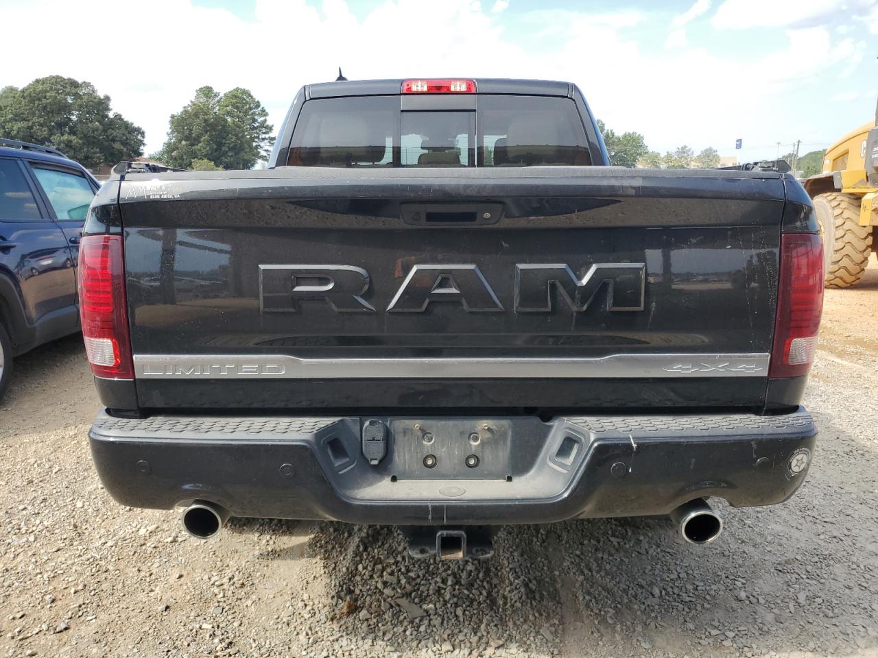 1C6RR7PT3JS178102 2018 Ram 1500 Longhorn