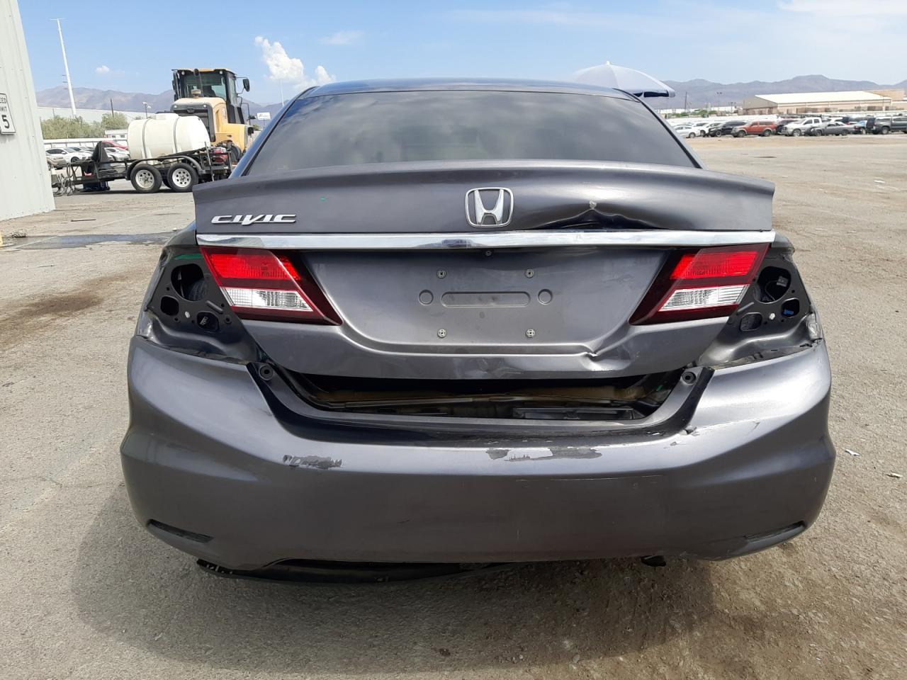 2015 Honda Civic Lx VIN: 2HGFB2F56FH565202 Lot: 66626254