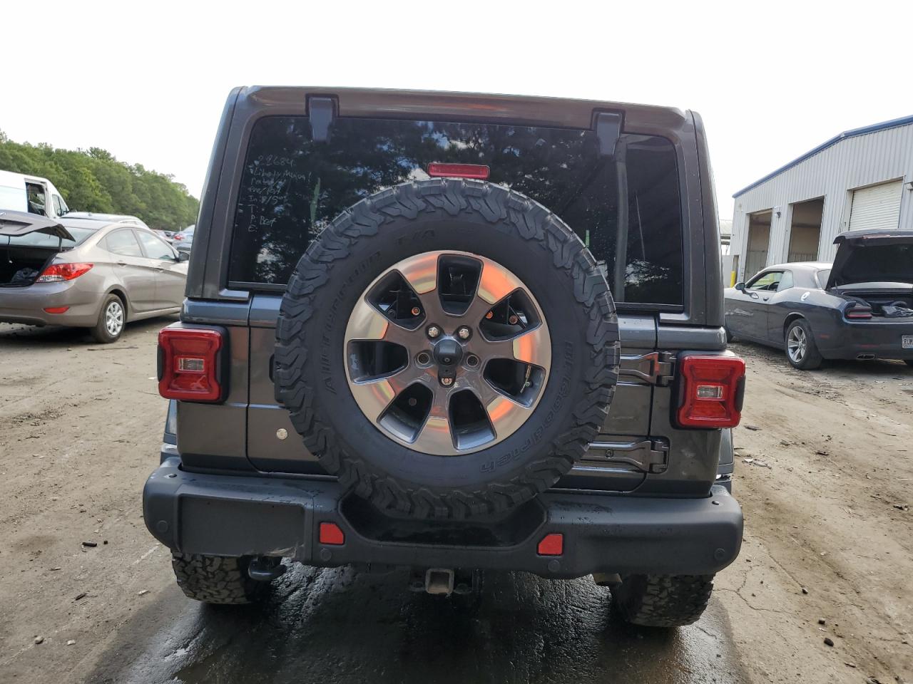 2018 Jeep Wrangler Unlimited Sahara VIN: 1C4HJXEG0JW143415 Lot: 69840634