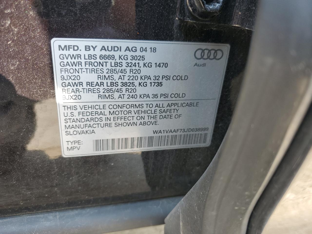 WA1VAAF73JD038999 2018 Audi Q7 Prestige