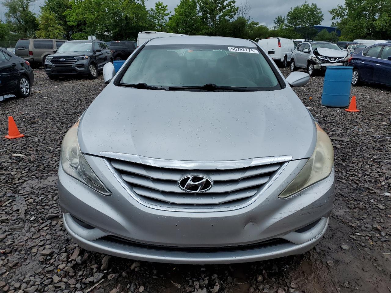 2011 Hyundai Sonata - Image 5