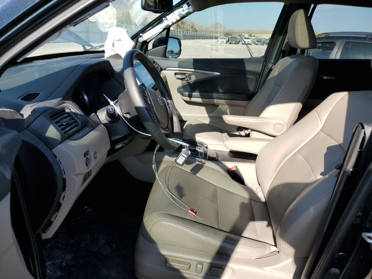 2018 Honda Pilot Exl VIN: 5FNYF6H88JB013922 Lot: 64834374