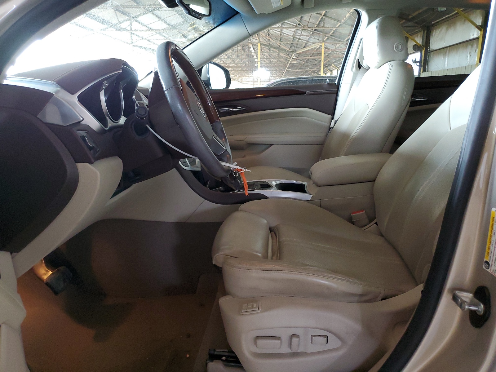 3GYFNDEY9BS550031 2011 Cadillac Srx Luxury Collection