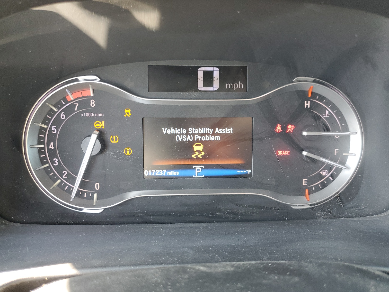 5FNYF6H88JB013922 2018 Honda Pilot Exl