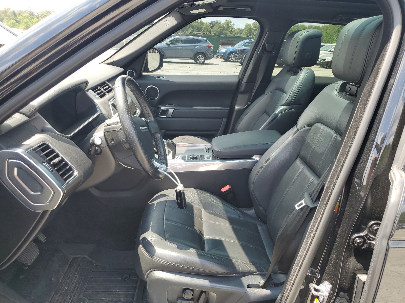 SALWG2RV6JA699512 2018 Land Rover Range Rover Sport Se