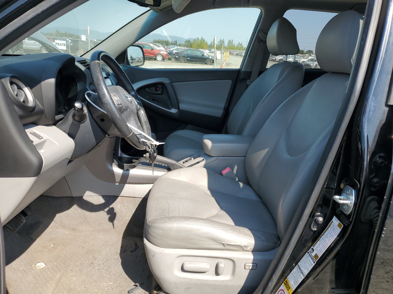 JTMBD31V886059038 2008 Toyota Rav4 Limited