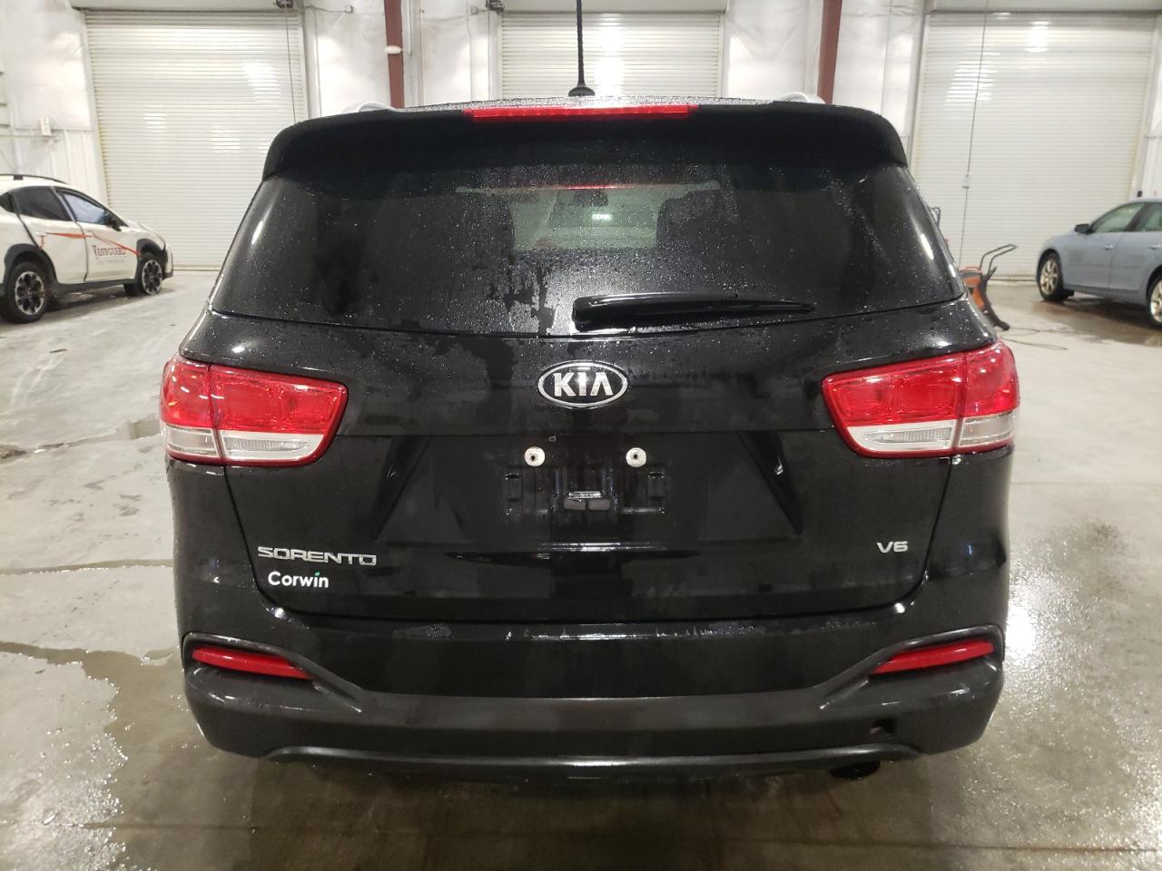 5XYPGDA59HG200957 2017 Kia Sorento Lx