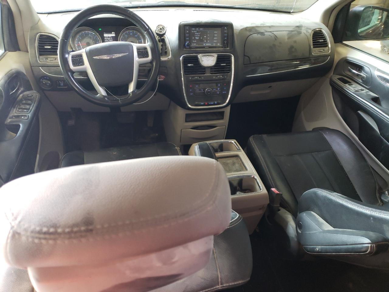 2015 Chrysler Town & Country Touring VIN: 2C4RC1BGXFR562016 Lot: 66076244