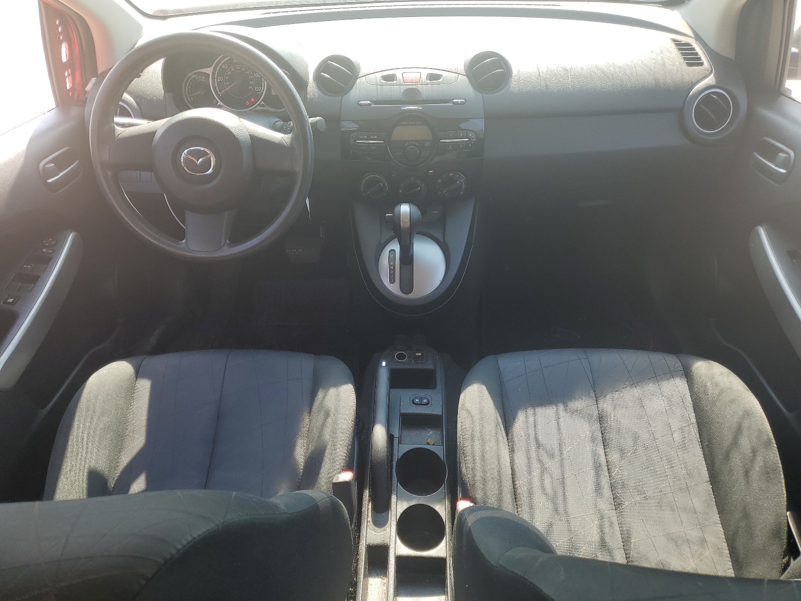 JM1DE1KY0E0180745 2014 Mazda Mazda2 Sport