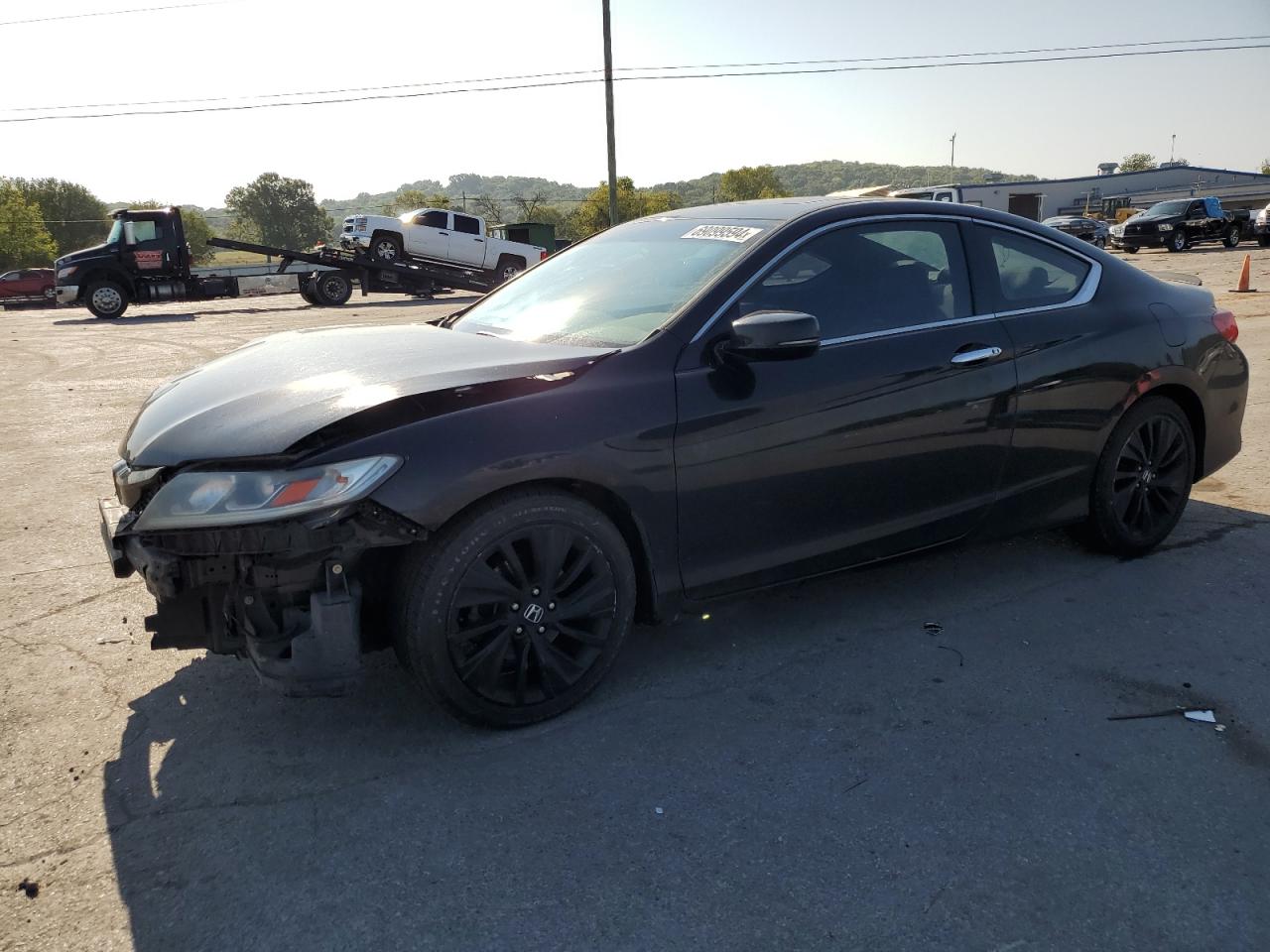 1HGCT1B82HA008993 2017 HONDA ACCORD - Image 1