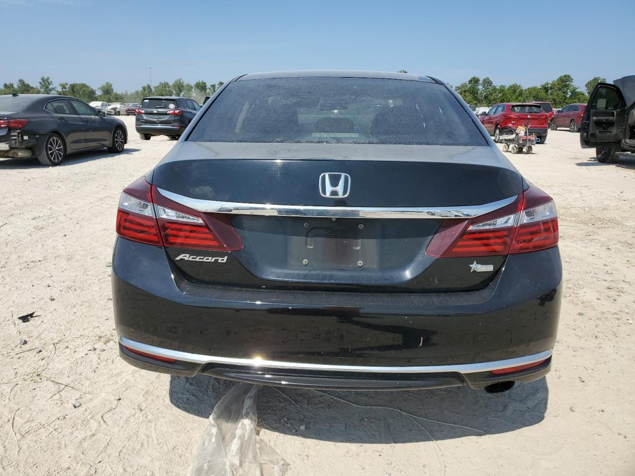 1HGCR2F33HA254910 2017 Honda Accord Lx