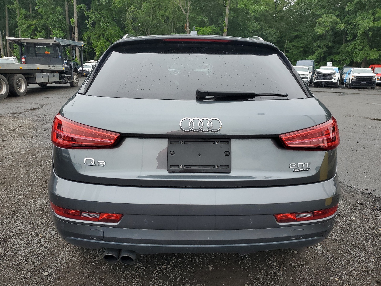 WA1JCCFS7JR027175 2018 Audi Q3 Premium Plus