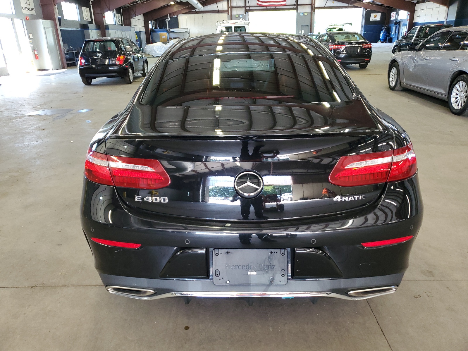 WDD1J6GB6JF026943 2018 Mercedes-Benz E 400 4Matic