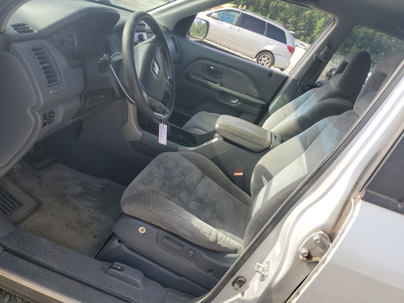 2HKYF18424H587194 2004 Honda Pilot Ex