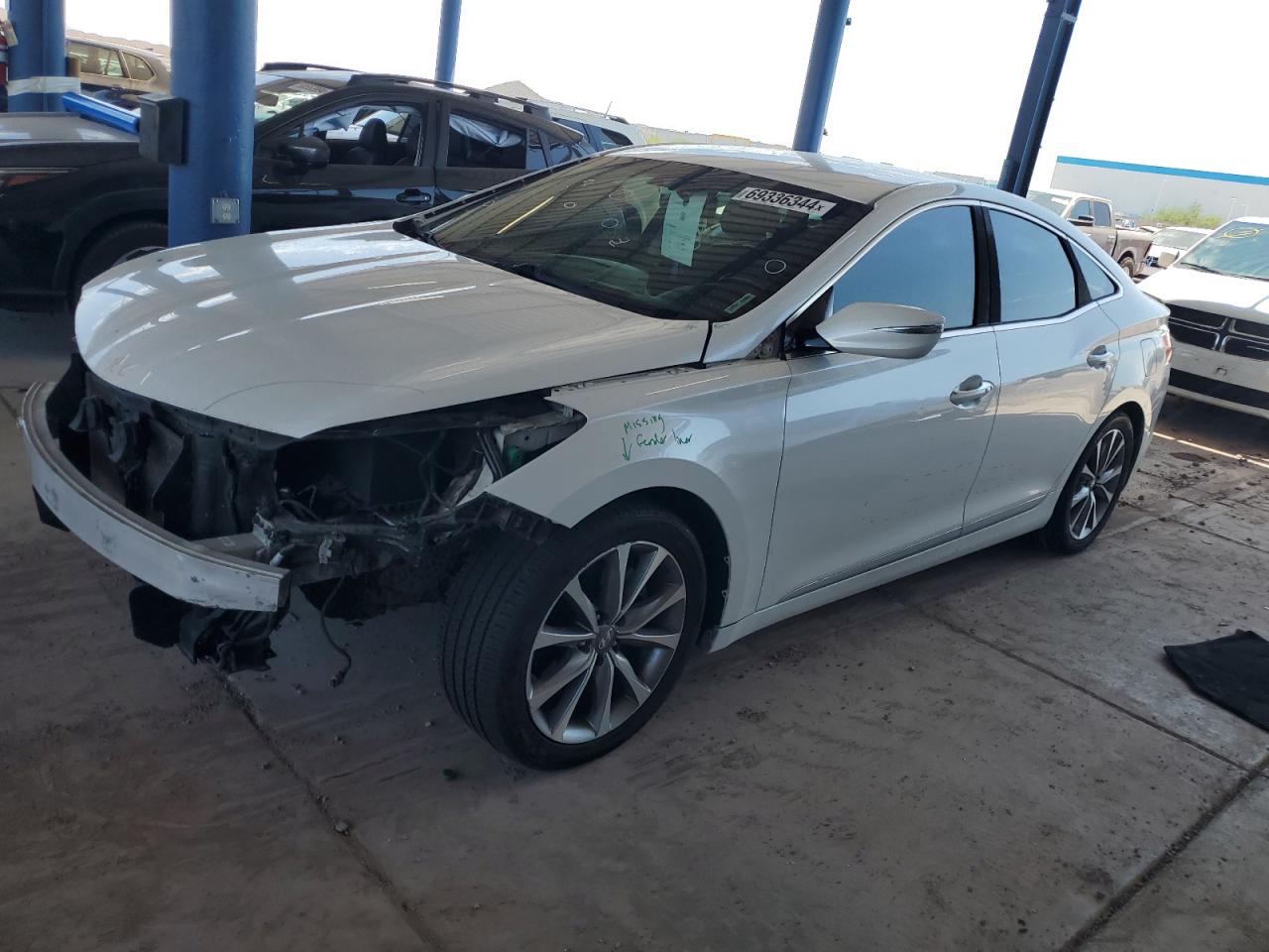 KMHFG4JG1HA590851 2017 HYUNDAI AZERA - Image 1