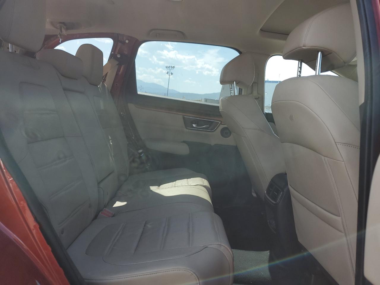 2018 Honda Cr-V Touring VIN: 2HKRW2H92JH682985 Lot: 65786594