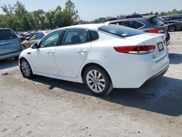  KIA OPTIMA 2017 Білий