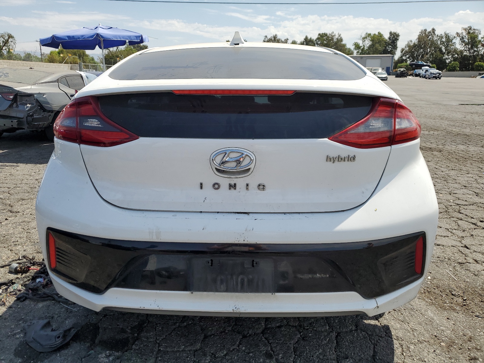 KMHC75LC2HU021671 2017 Hyundai Ioniq Sel