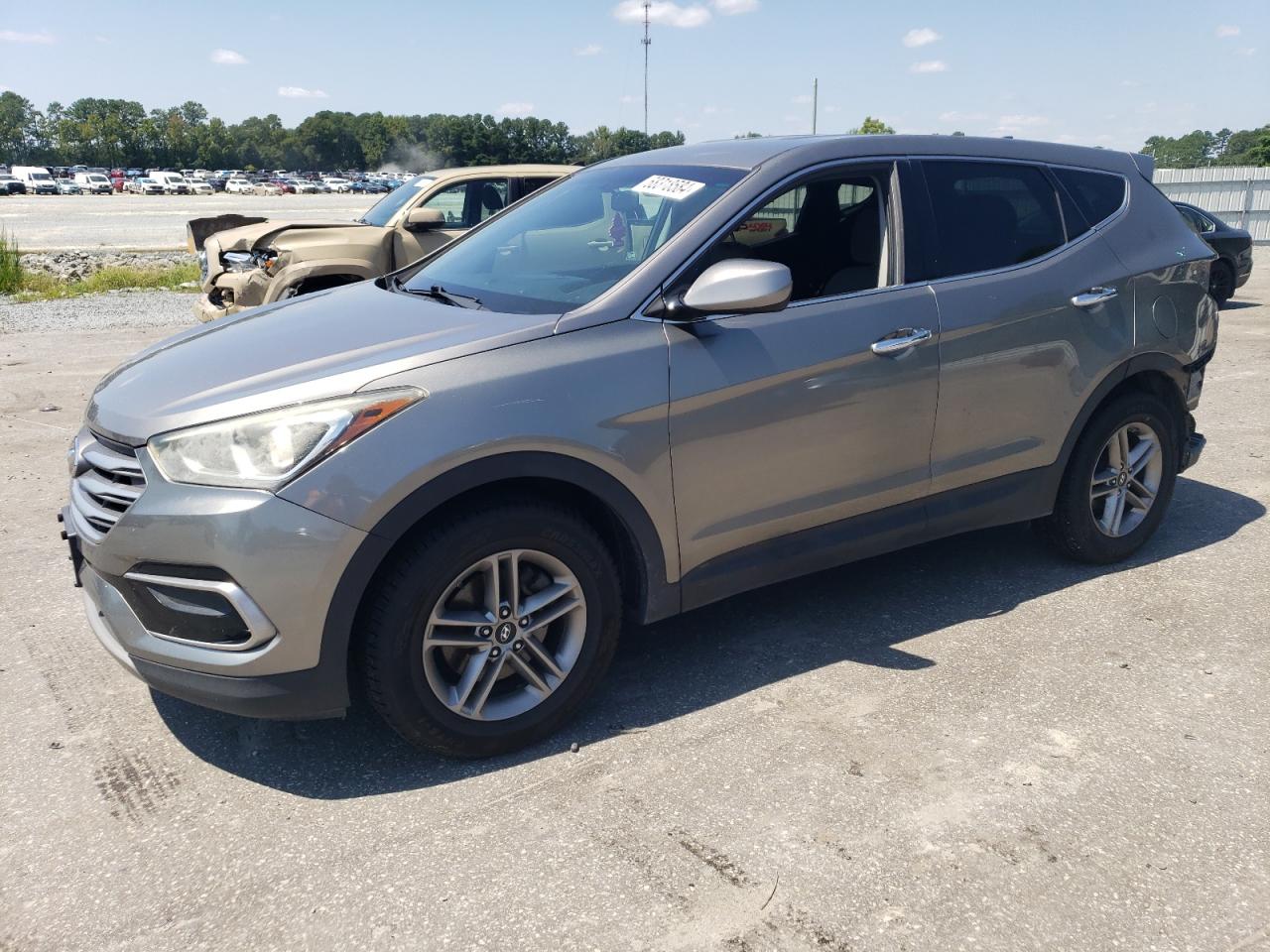 5NMZTDLB5HH000347 2017 HYUNDAI SANTA FE - Image 1