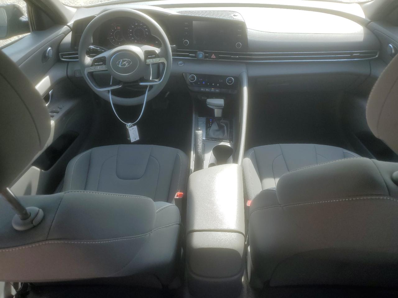 2022 Hyundai Elantra Sel VIN: KMHLM4AG3NU218062 Lot: 65055684