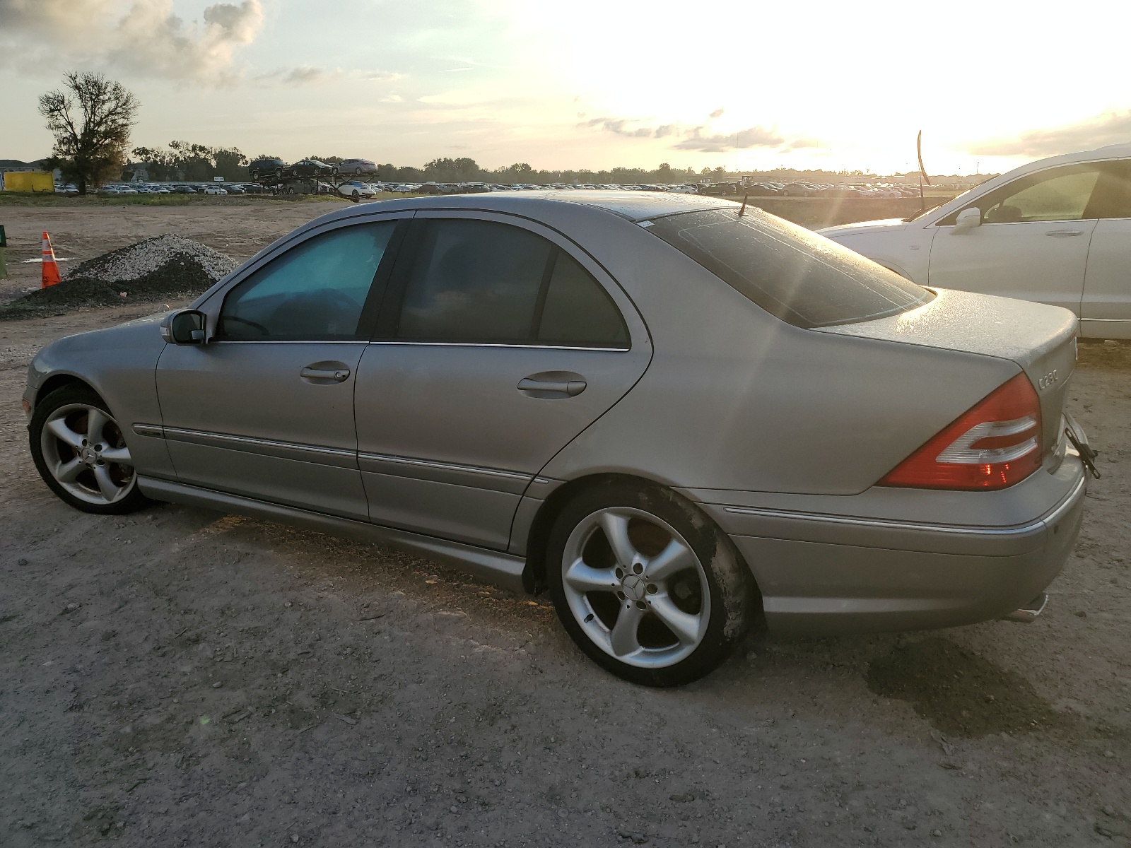 WDBRF40J85F712376 2005 Mercedes-Benz C 230K Sport Sedan