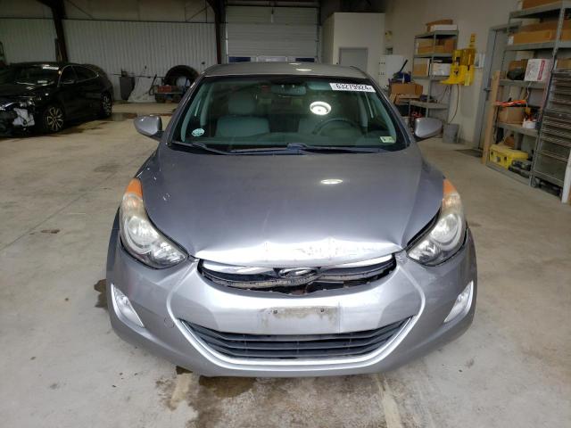  HYUNDAI ELANTRA 2013 Srebrny