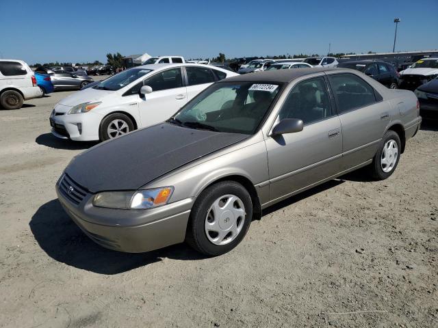 1998 Toyota Camry Ce للبيع في Antelope، CA - Front End