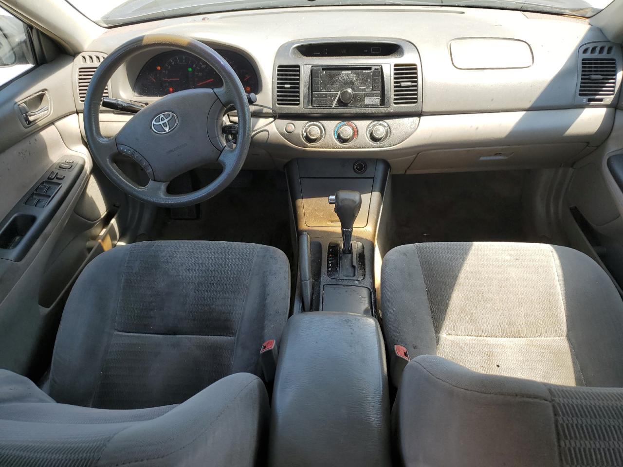 4T1BE32K65U977147 2005 Toyota Camry Le