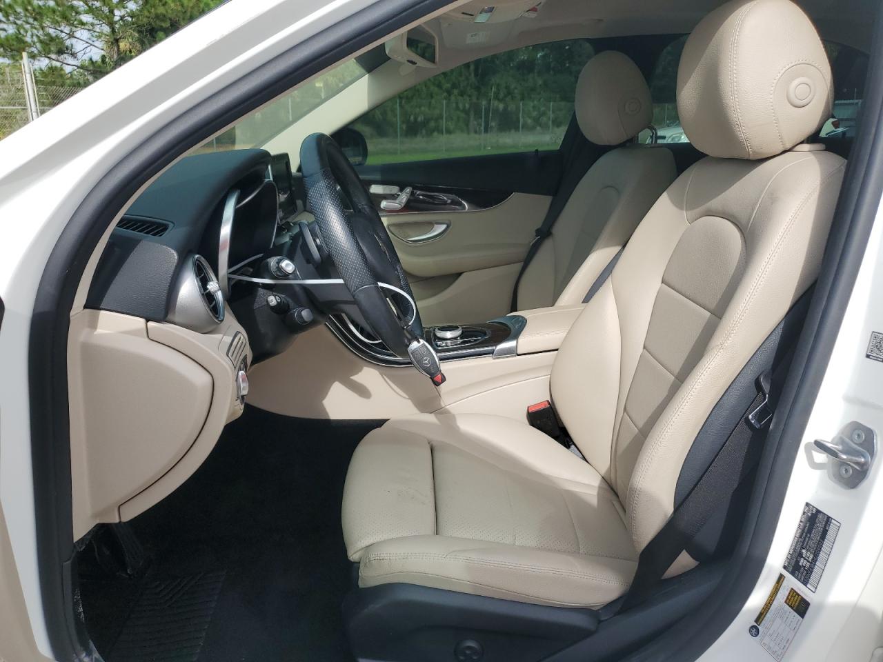 2017 Mercedes-Benz C 300 VIN: 55SWF4JB4HU209592 Lot: 68303274