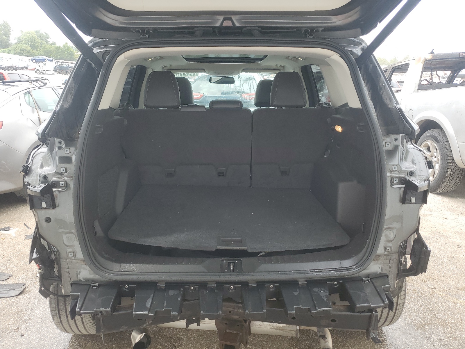 1FMCU9J97FUB19132 2015 Ford Escape Titanium