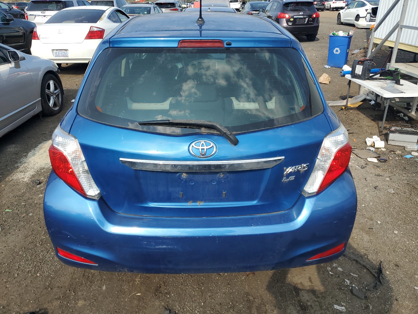 JTDKTUD31CD501262 2012 Toyota Yaris