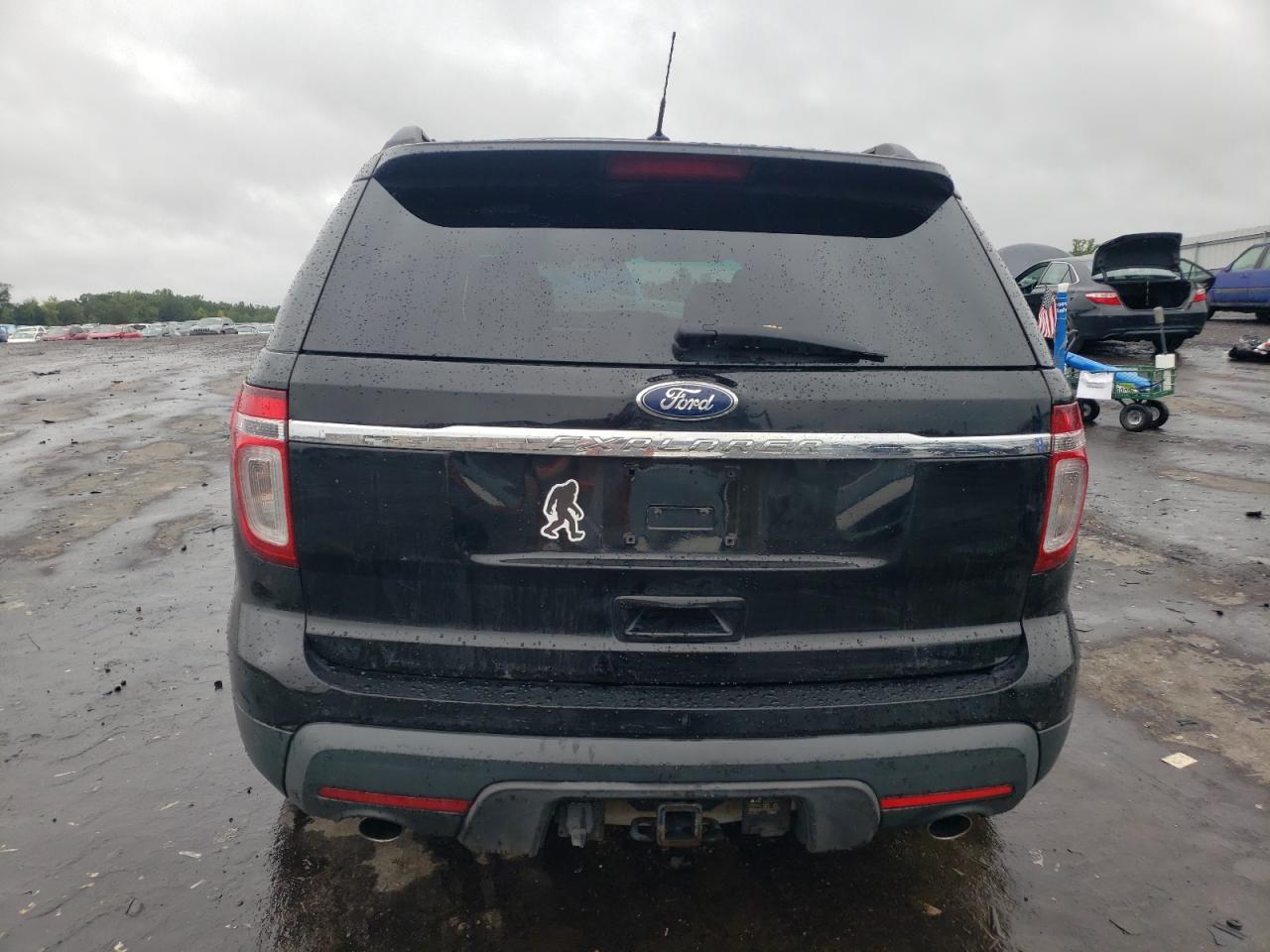 2011 Ford Explorer - Image 6