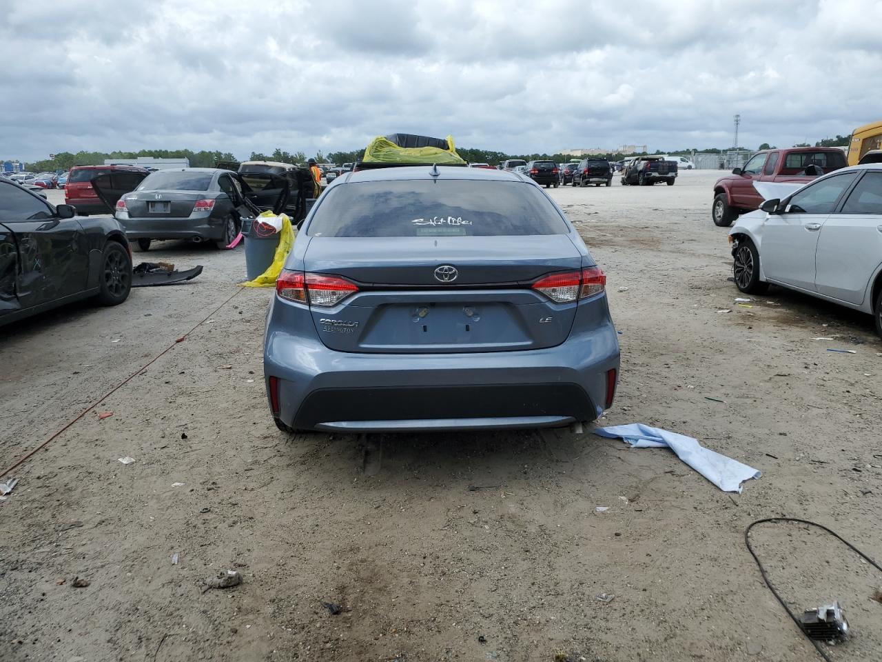 2022 Toyota Corolla - Image 6