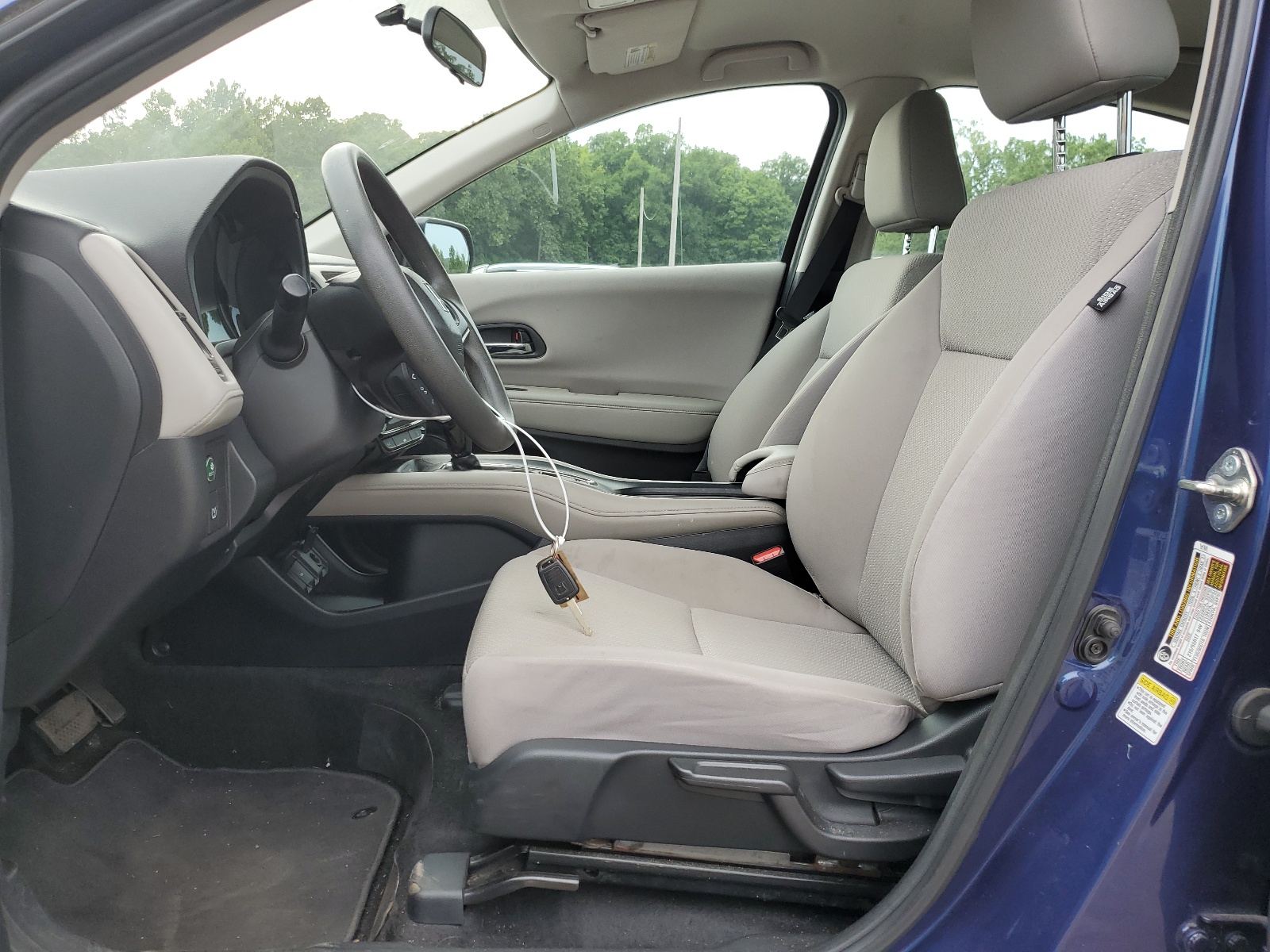 3CZRU6H3XGM752061 2016 Honda Hr-V Lx