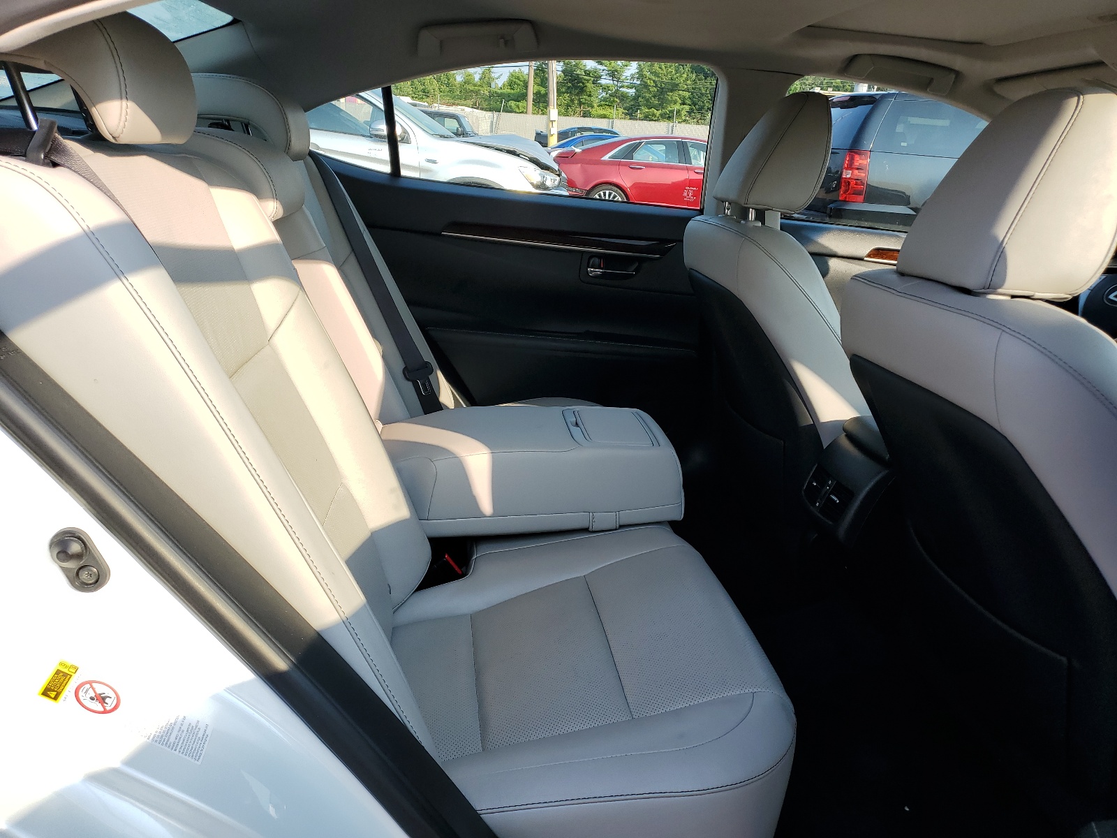 JTHBK1GG6E2090664 2014 Lexus Es 350